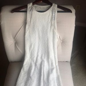A&F WHITE BODYCON DRESS